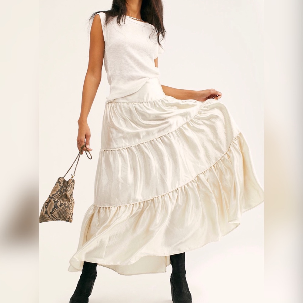 New Free People Moonbeam Tiered Skirt sz xs